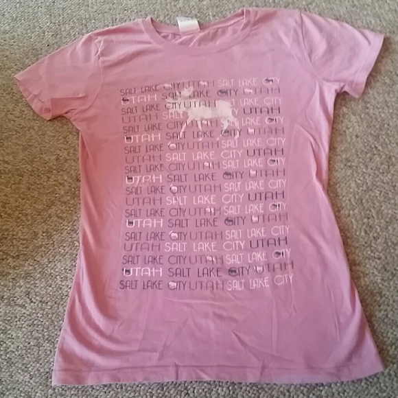 Genuine Tops - Utah Pink Tshirt Genuine Tops - Utah Pink Tshirt